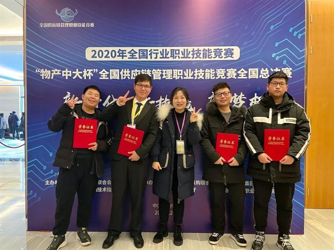 clip_image016.jpg clip_image016.jpg