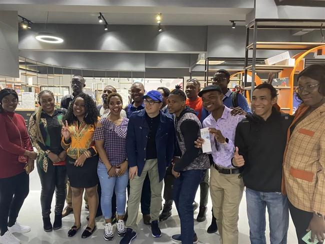 clip_image006.jpg clip_image006.jpg