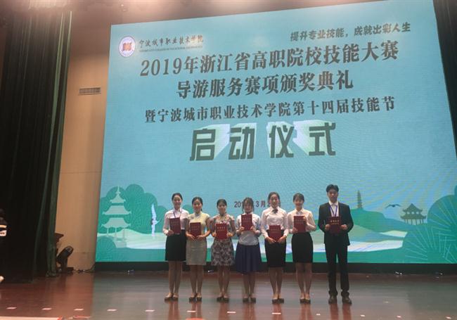 clip_image001.png clip_image001.png